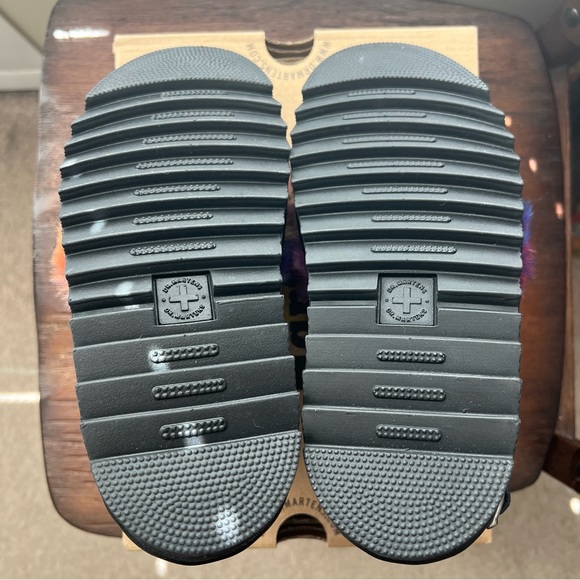 RARE Dr. Martens VOSS II FLUFFY FAUX FUR STRAP SANDALS, UK4/US 6, NIB - Picture 6 of 11